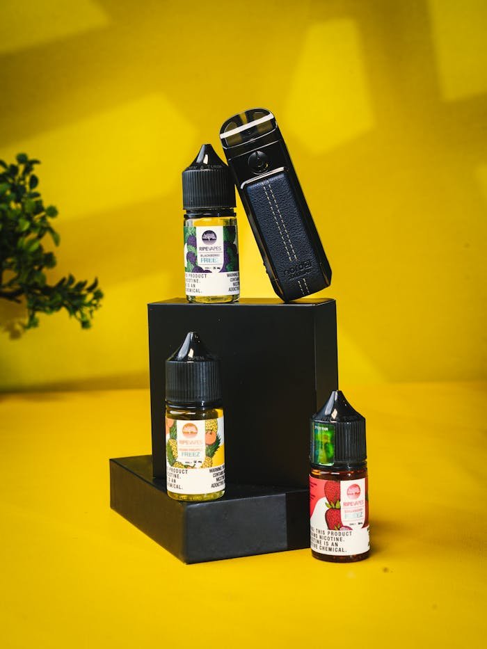 Vape device and e-liquid bottles in lahore pakistan